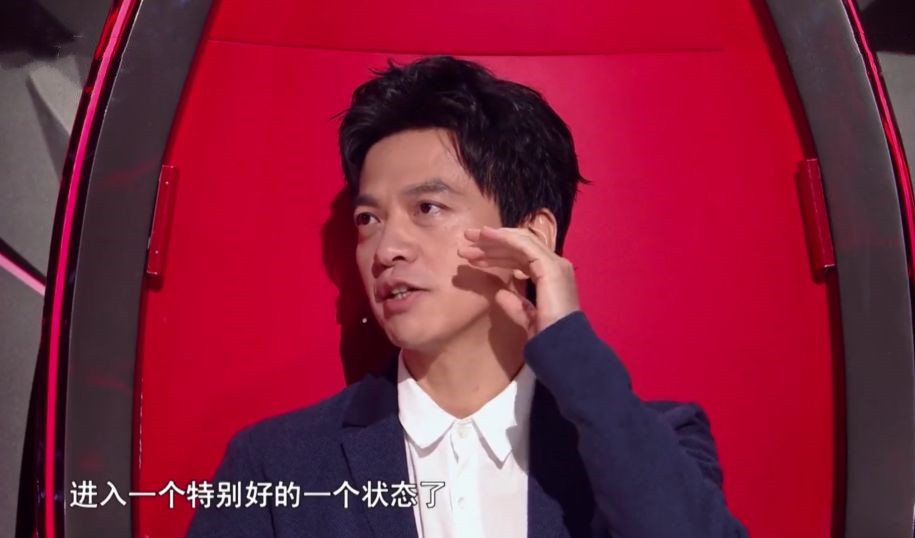 好声音|她20岁就称钢琴演奏家，女神范儿十足，上《好声音》连盲选都没过