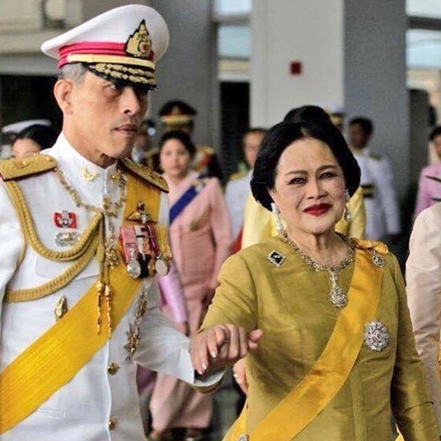 泰國詩麗吉太後88歲生日！王室發美照慶祝，年輕時比蘇提達都驚艷-圖4