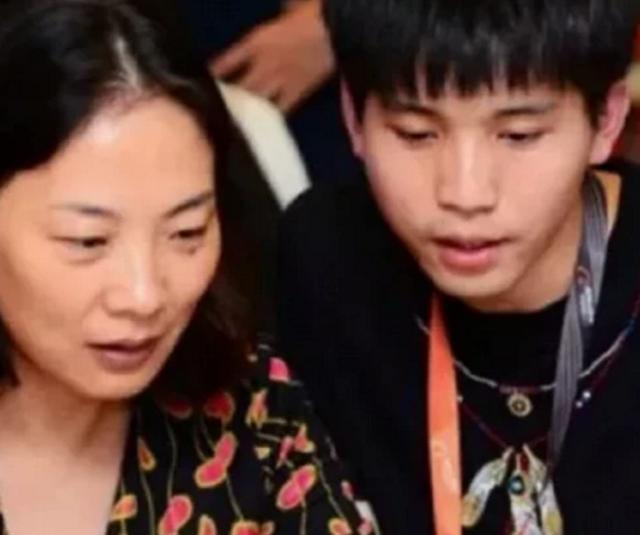 阿里巴巴|跟着马云20年,那个兢兢业业不肯辞职的前台小妹,现在怎么样了?