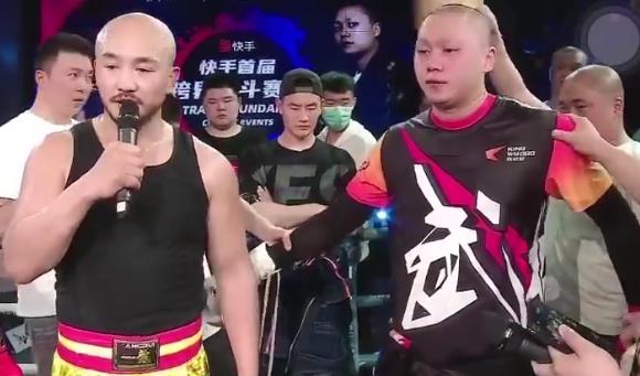 [刘二狗]刘二狗赛后喊话：我尽力了！请一龙吃饭，美女相伴，正式道歉