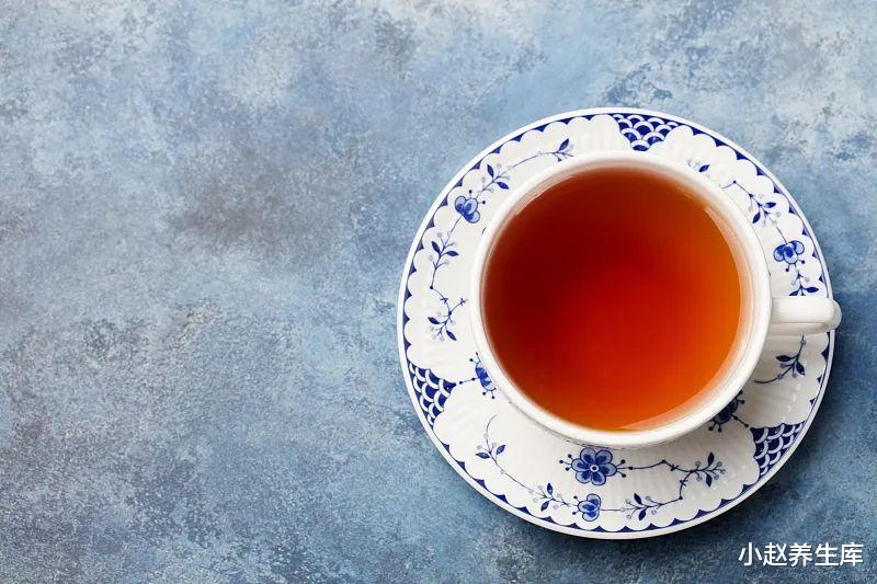 胃病■胃是“喇叭”,脸上出现3种迹象时,说明胃正慢慢在坏掉