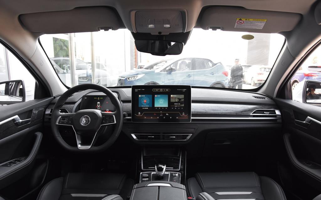 日产逍客|有它不考虑卡罗拉，颜值媲美奥迪A5，标配1.5T+6DCT，顶配才10万