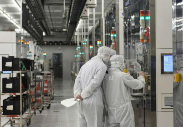 |终于，美鹰派低头服软了？