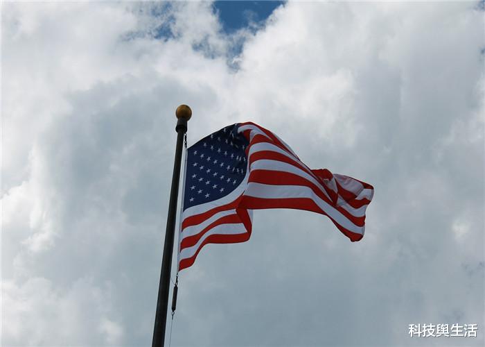 月球@美国曾在月球插上的那面旗帜,时隔50年,如今怎么样了?