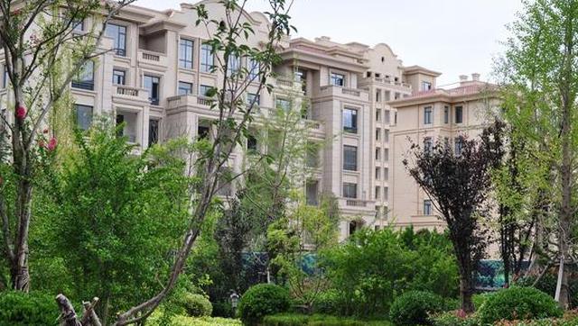 10年后高层房子是“黄金价还是白菜价”？国家“一锤定音”，已有答案