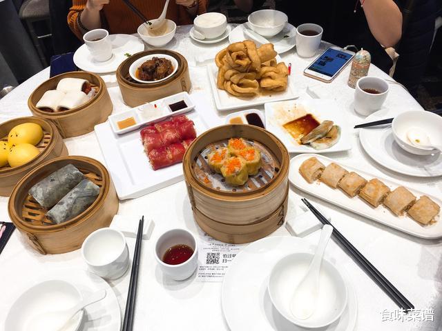 广东省|第一次去广东吃早茶，茶点不标价随便拿，等结账时，我以为眼花了