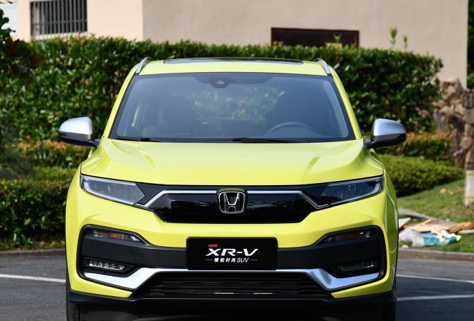 #丰田RAV4#被国人捧红的SUV，长达4328mm，上市至今难见骂声，还难见大修！