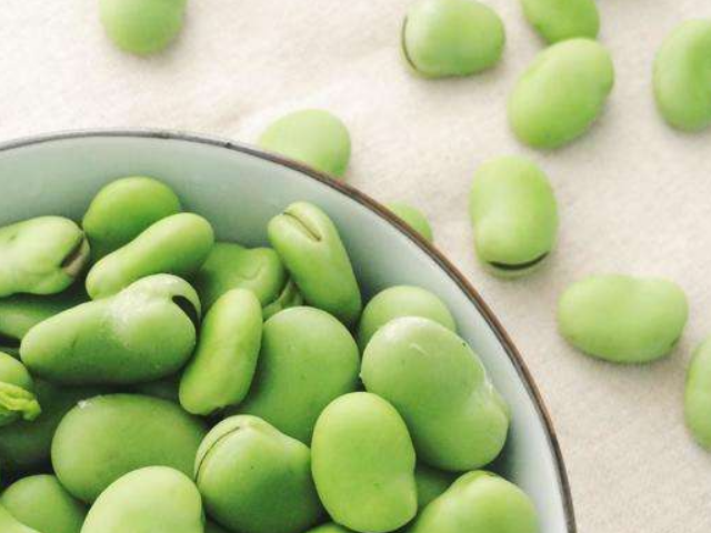 [癌细胞]人怕癌，癌细胞却怕“它”，每天敞开肚子吃，癌细胞见你或“低头走”