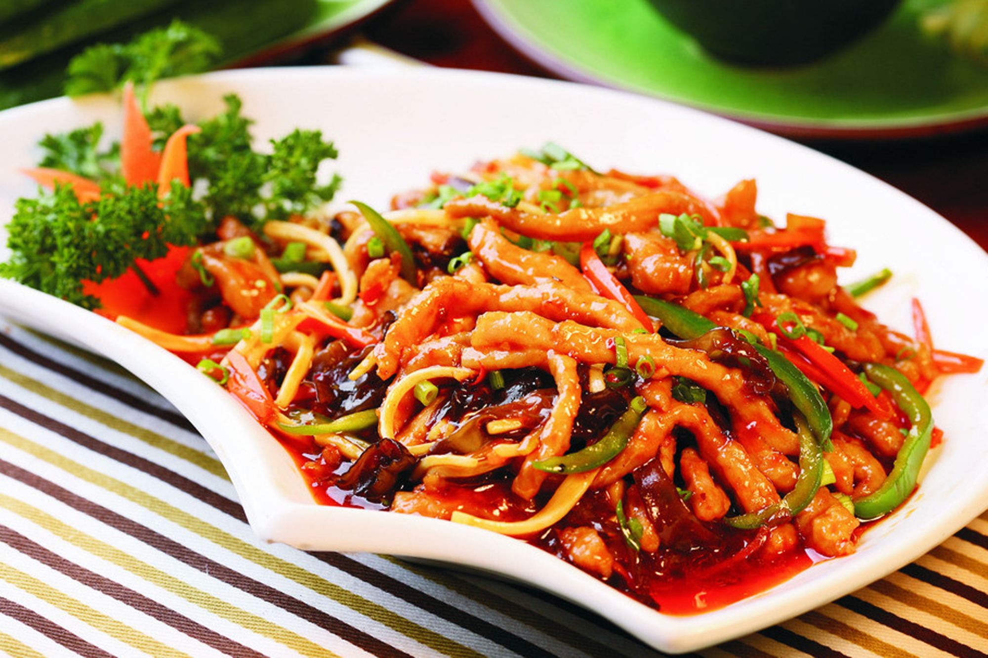 #科学家#地球是巨大的培养皿，人类是研究品？科学家：3个特征可以解释