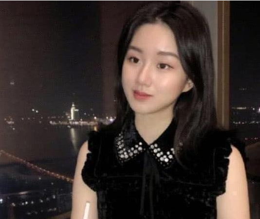 郭麒麟|23岁孟星亚超美，24岁郭麒麟太火，孟非和郭德纲要成“亲家”了？