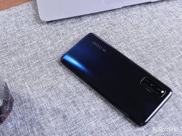 「iqoo」心动价2198元，144Hz+4500mAh+双模5G，5月份最流畅的手机