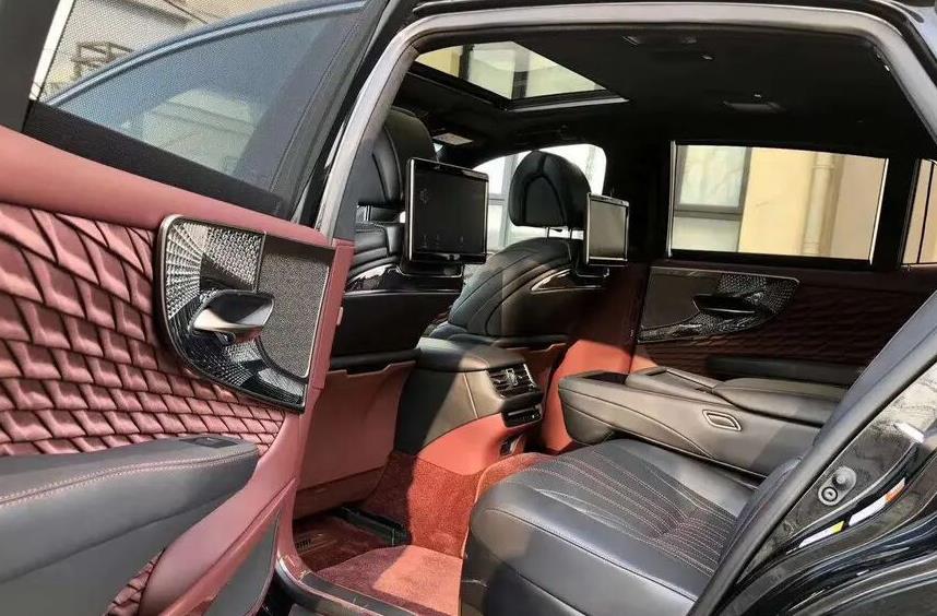 #蒙迪欧#最新款雷克萨斯LS提车!空间不输奥迪A6,配置与奔驰S级看齐!