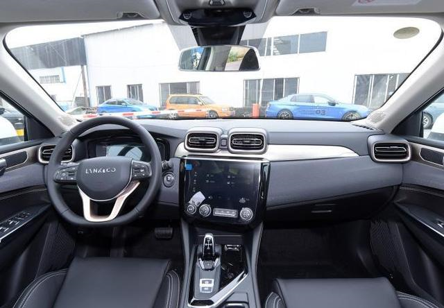 【领克03】终于花16万买了领克03，驾驶30天，车主：这驾驶感受一言难尽