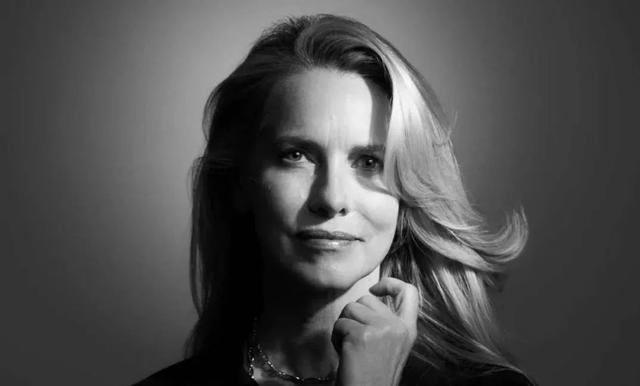 英特尔|乔布斯遗孀有新男票了！千亿阔太豪言裸捐1800亿，爱上小12岁大厨