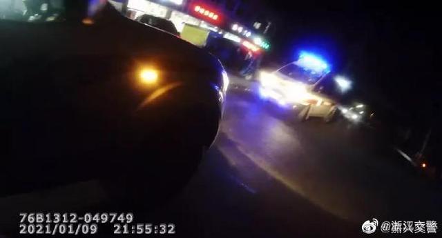 生活报 事故后伤者不见踪影，交警一看监控：找