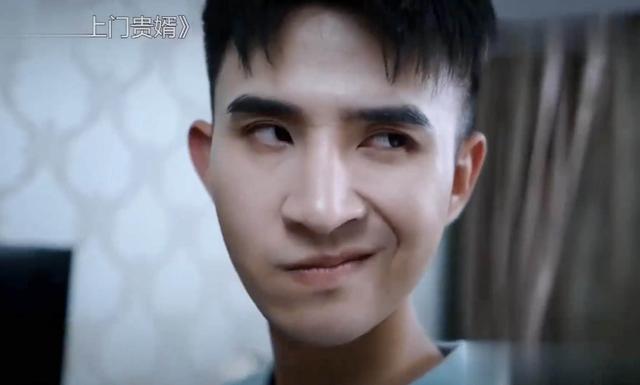 bilibili|反光镜 | 「歪嘴战神」邪魅一笑，B站鄙视链消失了1分钟