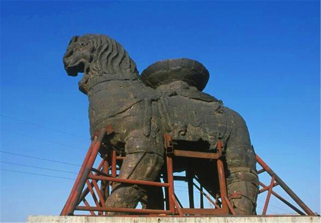 晓君侃史|“镇海吼”重达32吨，历经千年不倒，却倒在专家自作聪明的维护上