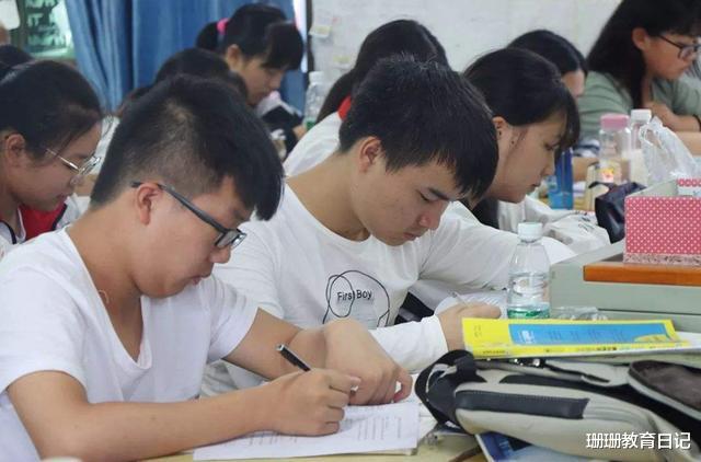 高考|复读很有可能提高分数，但大多数家长不同意，原因很现实
