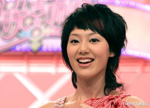 王晶|曾是李咏指定搭档，因“私生活”混乱被央视退回，今37岁过成这样