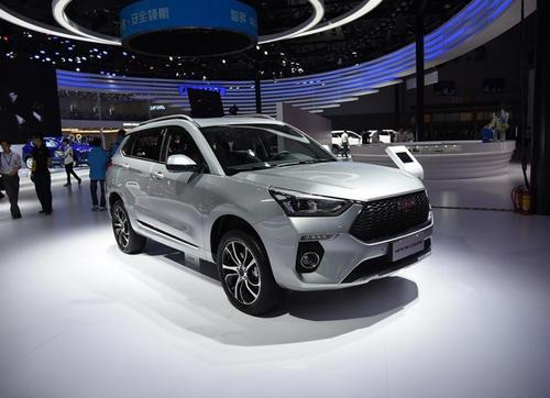 哈弗H6▲为保证销量冠军地位，全新一代哈弗H6提前上市，采用全新设计风格