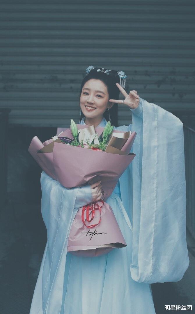 『何花』最美孟婆何花新剧出演白素贞，造型清新可爱，不输之前鞠婧祎