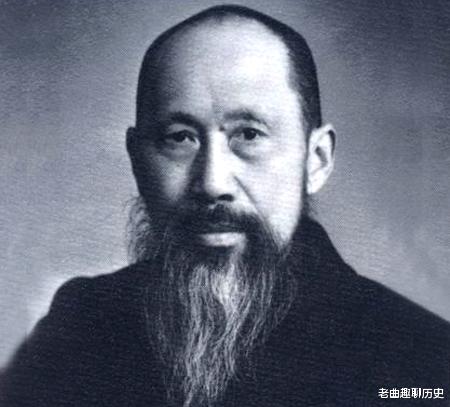 蒋介石|这位国军特务曾救下一位大人物，解放后成为局长，晚年享特殊待遇