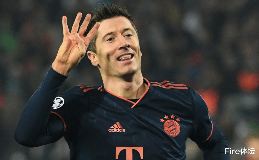 梅西|5-1！梅西完胜C罗！又成五大联赛第一人，三大皆空仍有望拿金球