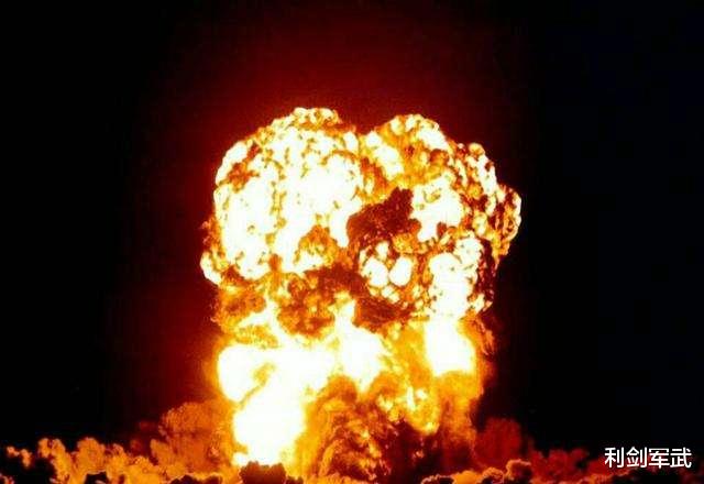 核武器@如果发生核战争，中国能支撑多长时间？俄专家：谁能承受雷霆一击