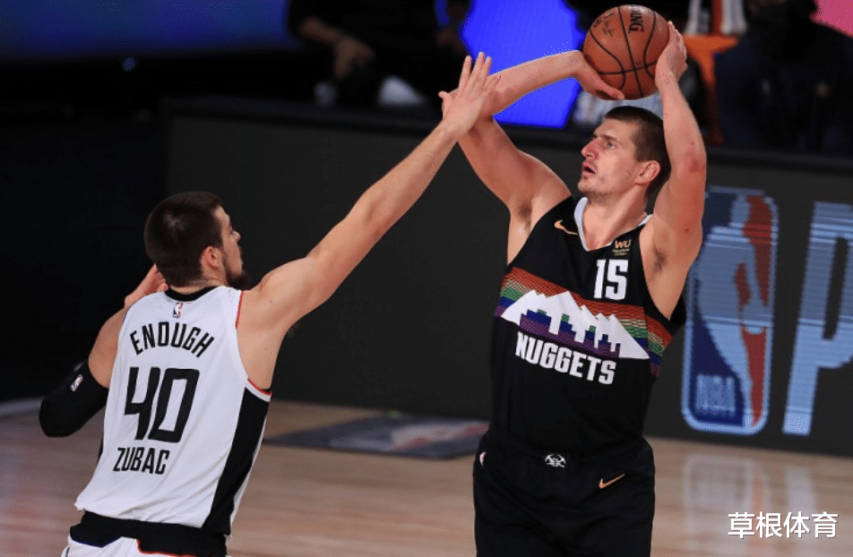 湖人队|16分大逆转！19分大逆转！1-3到3-3，西部第三打疯了，湖人迎利好