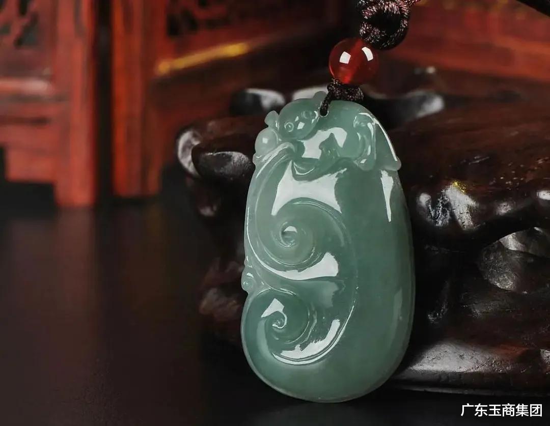 翡翠|花青、干青、油青傻傻分不清？其实秘密就在三个字里