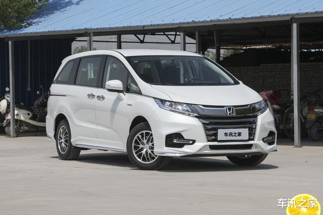 合资车▲价格比别克GL8便宜5.6万，空间大、高速稳，丐版就有2.0T＋双侧滑门