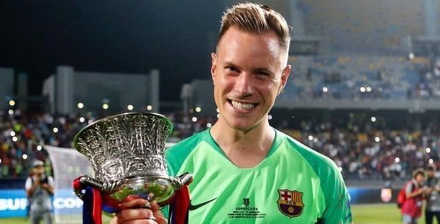 『巴塞罗那』紧急叫停续约谈判!巴萨高层做出重大决定,梅西等5名巨星受牵连