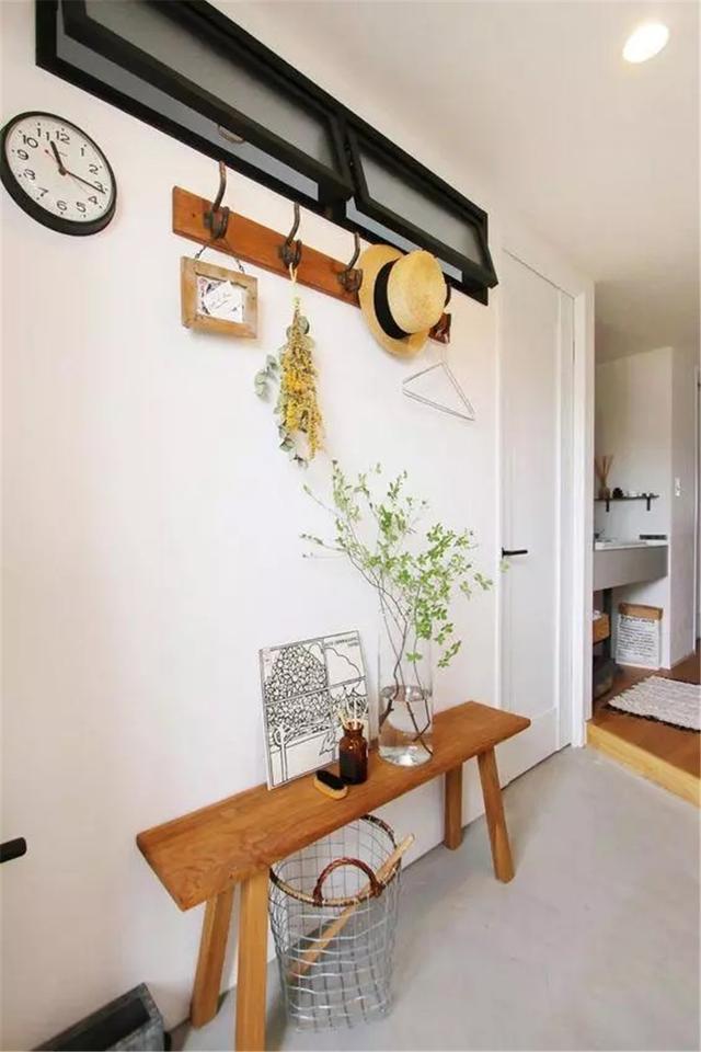 []日本人喜欢在家里开小窗，但窗户又小还不怎么通风，这是有啥用？