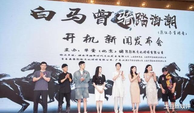童星|3次上春晚，童星靠饰演刘罗锅走红，如今秃顶变肥像大叔