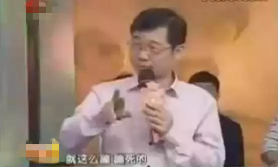 黄家驹|走红后抛弃恩师，侮辱黄家驹遭封杀，不知收敛如今还高调收徒