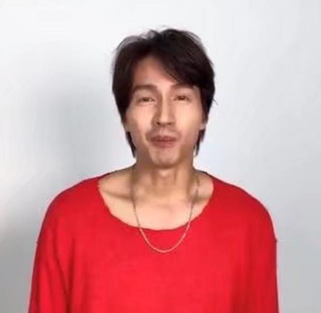 项链|言承旭怎么了？脸型暴瘦好显老，第一眼看着像工地外来工