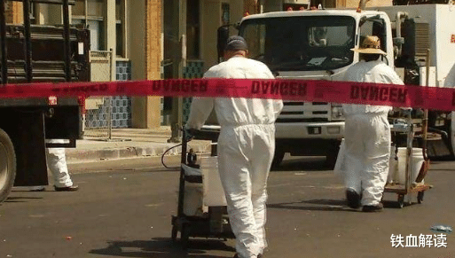 「美国」美国死亡人数5.4万，被问及是否为死亡的人负责？特朗普回了9个字