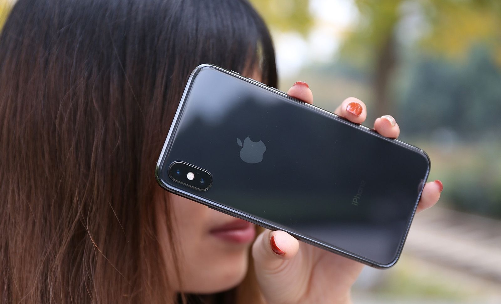 【iPhone X】最保值的一款iPhone，苹果的“翻身”之作，出道即巅峰！