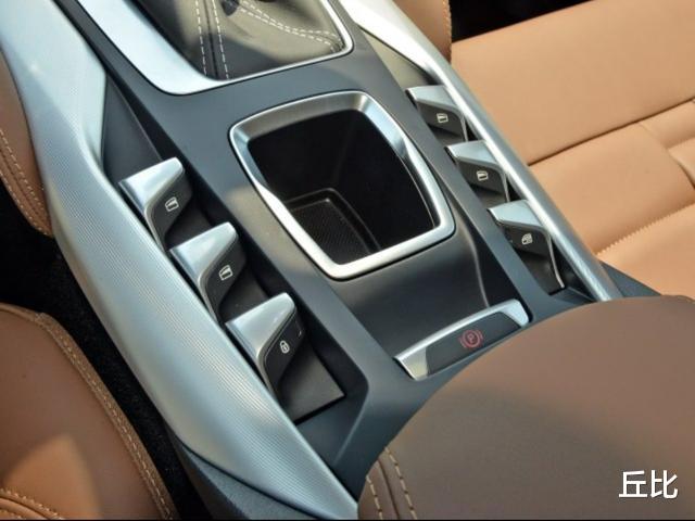 法系车|盘点法系车那些令人咬牙切齿的“浪漫”设计