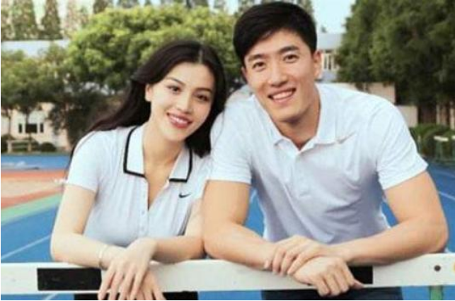 刘翔|离婚四年过去了，刘翔还是原来的那个刘翔，而葛天却早就脱胎换骨！