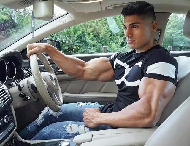 肿瘤|健身会降低睾酮水平吗？需要控制欲望吗？终于知道真相了！