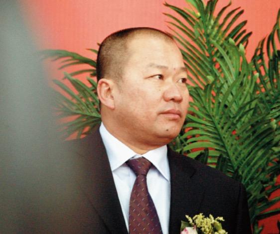 物流：包头亿万富豪的陨落：有14家公司，25亿资产，负债14亿多自杀谢幕