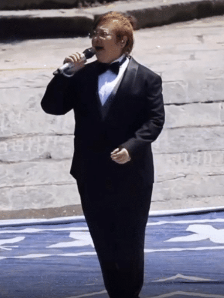 韩红|韩红瘦身成功!身材瘦到完全撑不住衣服,网友直呼模样大变认不出