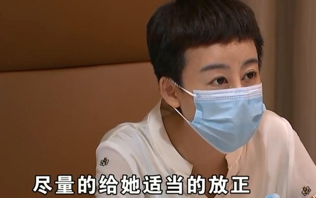 衰老|6万整形眼睛掉了？女子坚称“不割”遭无视，医院：只能尽量放正