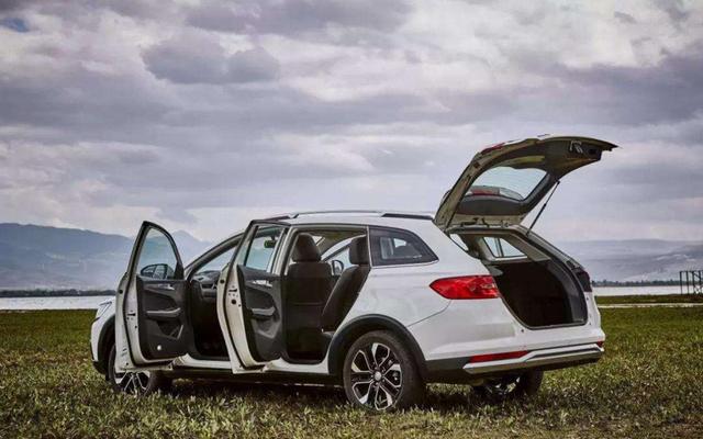 「奥迪A3」2.0T+8AT,全系优惠6万,这台沃尔沃旅行车很香,你确定不入手?