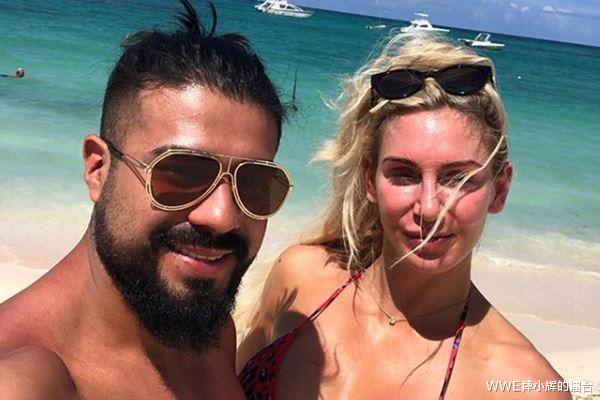 wwe|WWE女版天启四骑士5周年纪念日! 夏洛特回忆安德雷德求婚过程!