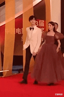 李现|金鸡闭幕红毯：佟丽娅惊艳，李现大平头吸睛，小花们一个比一个美