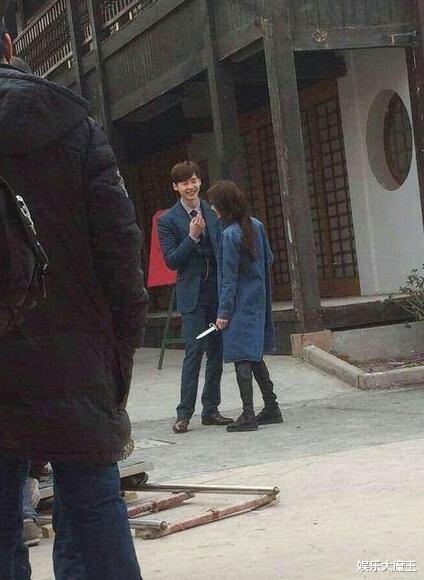 郑爽|郑爽被曝是海王，小号给前任编号把恋爱当集邮，与李钟硕恋情大瓜再被提及