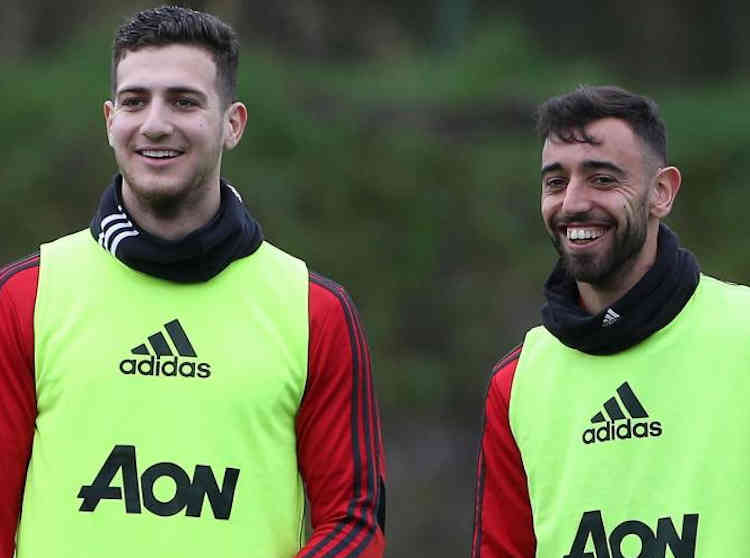 曼联：曼联天才加练射门百发百中，B费鼓掌叫好！豪言与5000万铁闸竞争