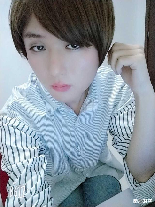 浙江省|日作诗2000首女孩卖课遭警告！著名作家：小心我写稿子曝光你